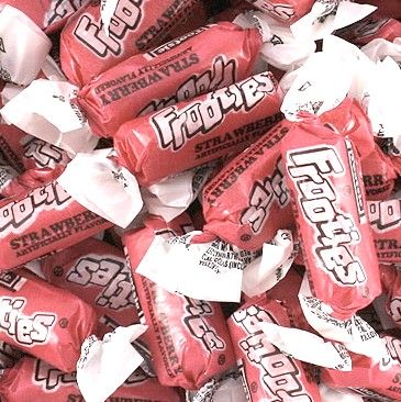 Frooties - Strawberry-Manufacturer-Half Nuts